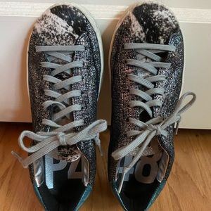 P448 women’s sneakers. Size 37.